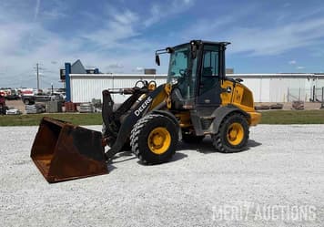 Main image John Deere 324L
